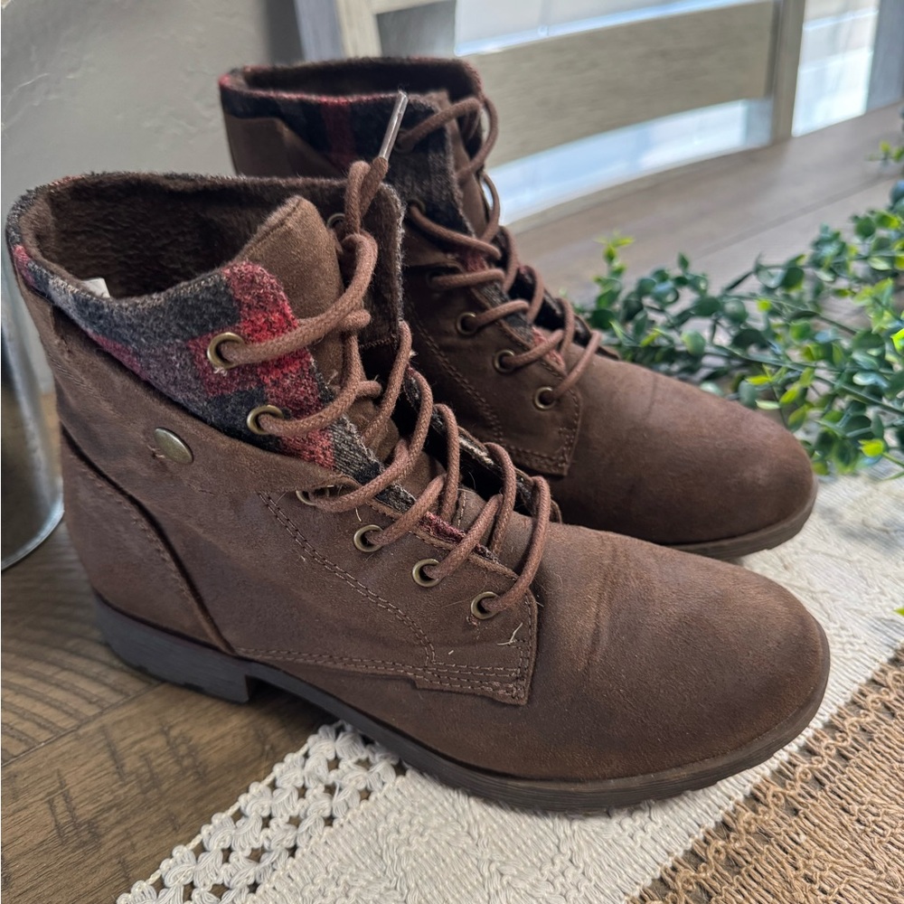 Brown booties